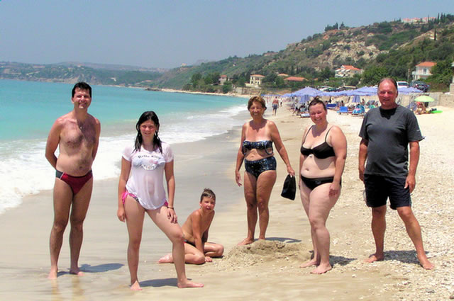 13_P7060104_111.Lourdata beach