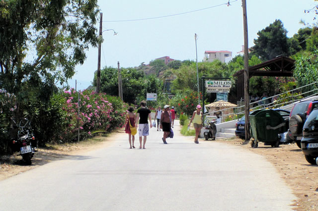 25_P7029959.Skals beach