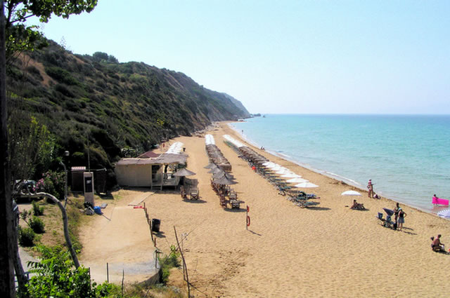 28_P7039987.Avithos beach